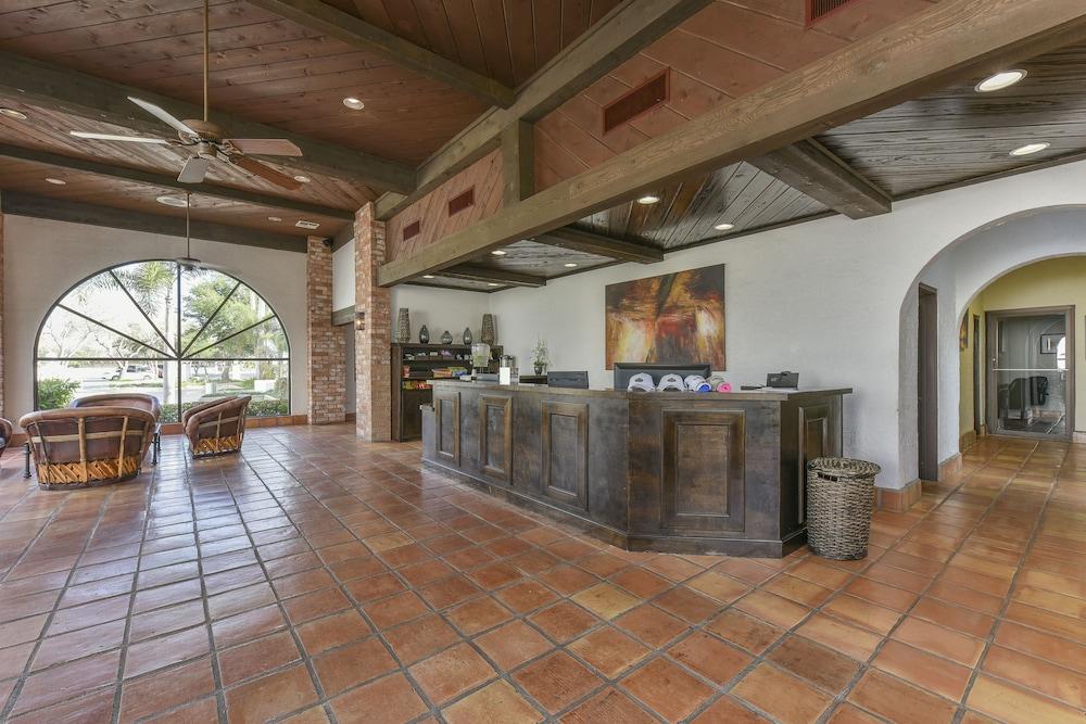 Rancho Viejo Resort Bagian luar foto